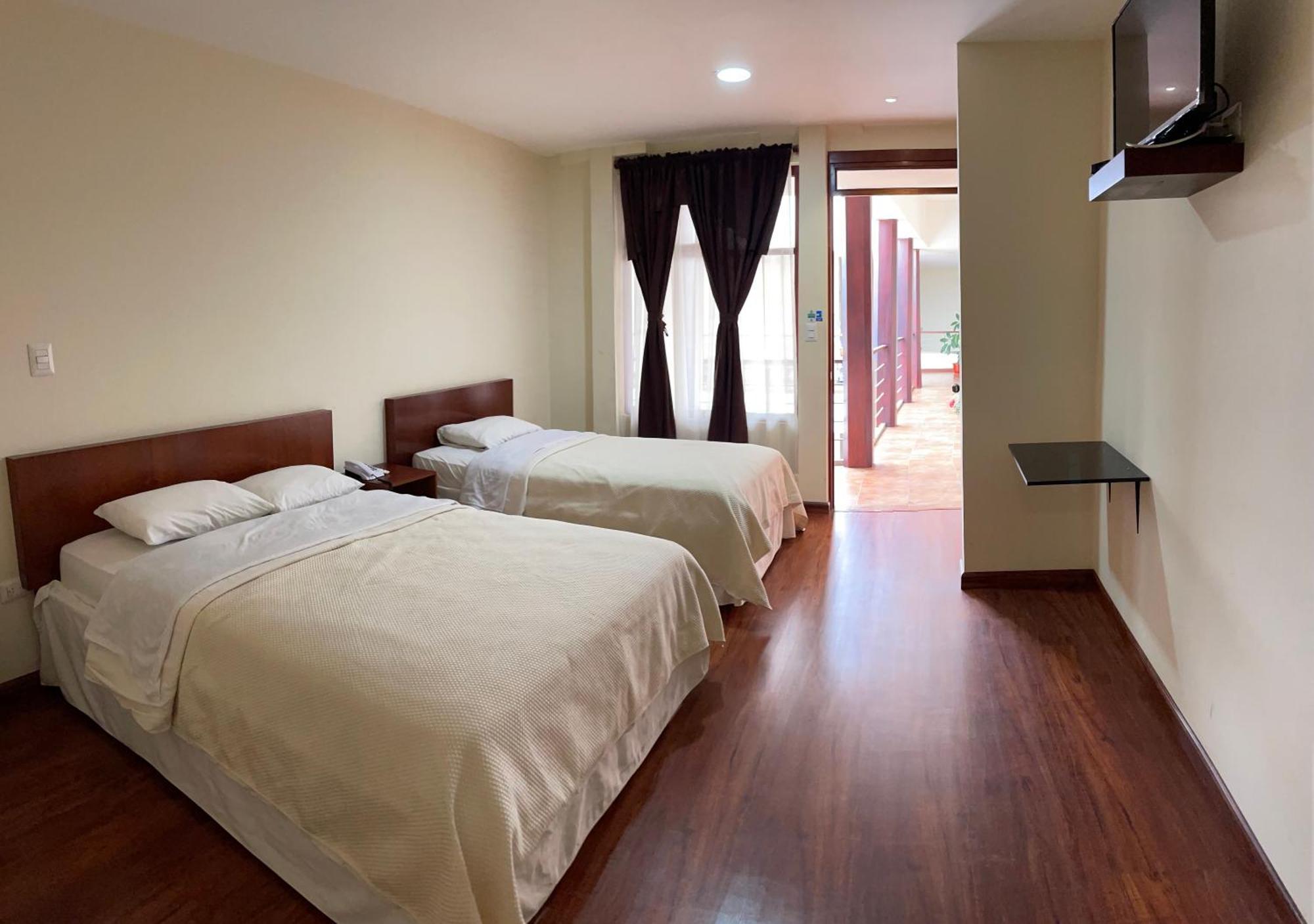 Flore Hotel Boutique Cuenca Exterior photo