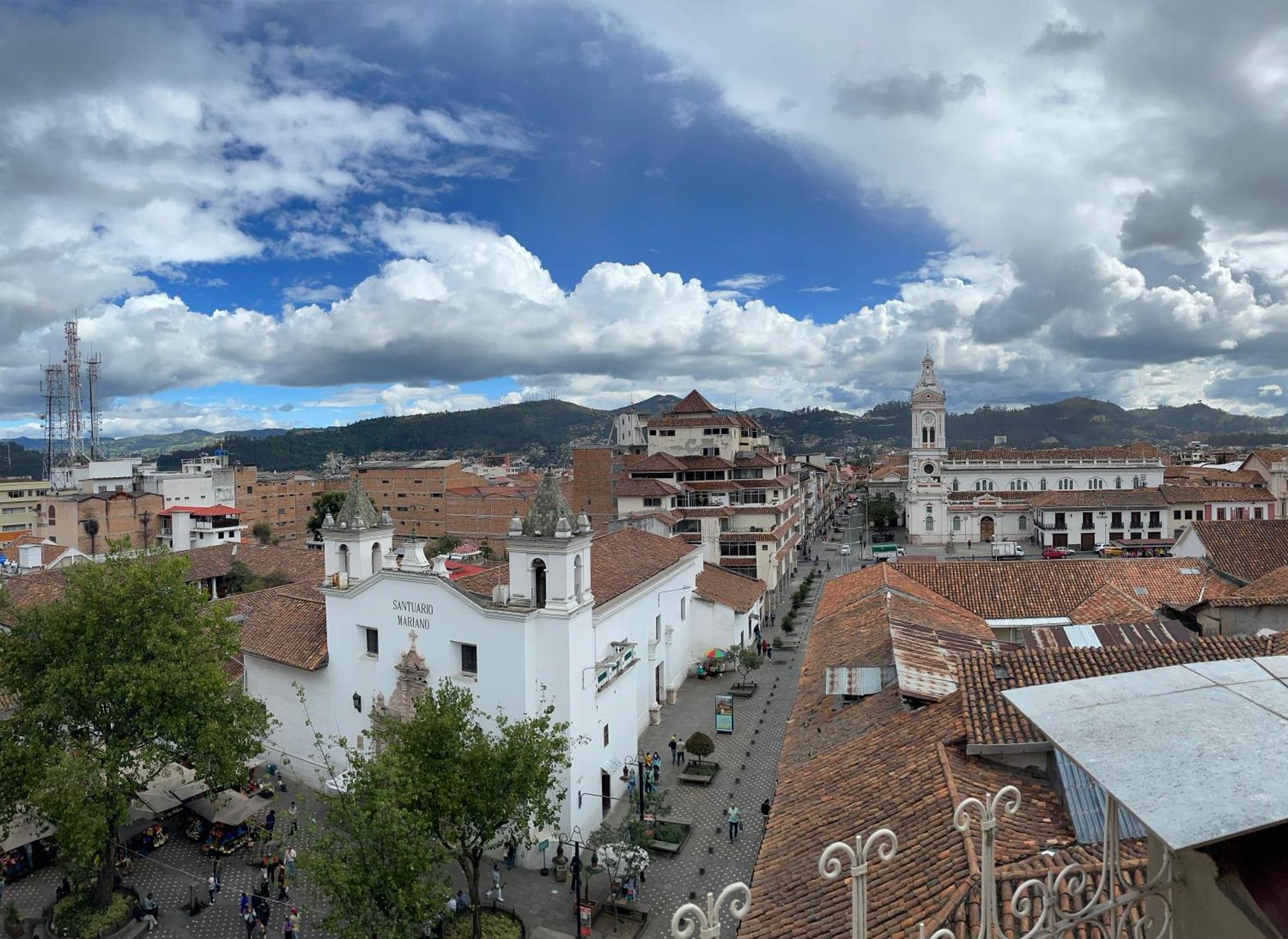 Flore Hotel Boutique Cuenca Exterior photo