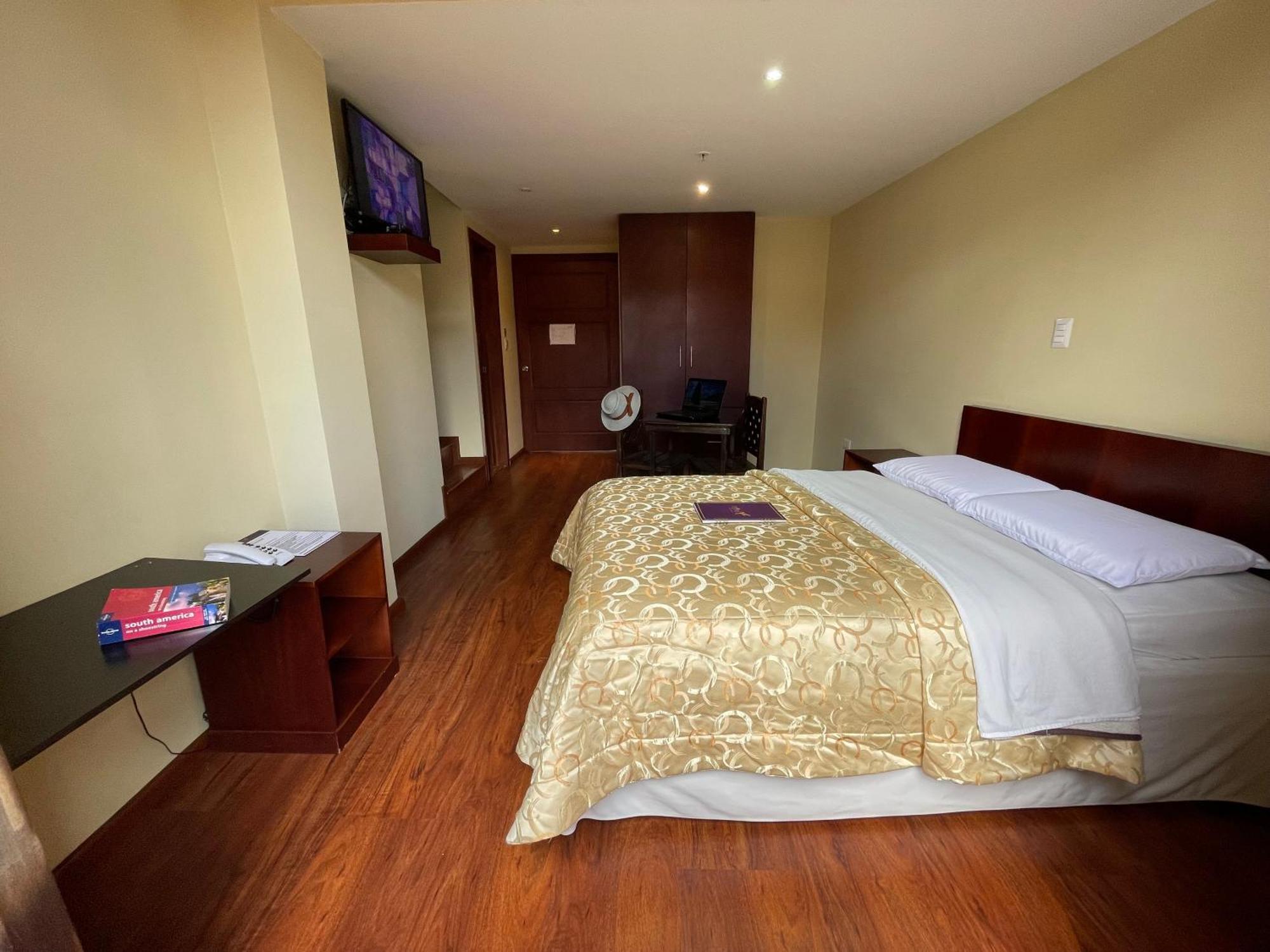 Flore Hotel Boutique Cuenca Exterior photo